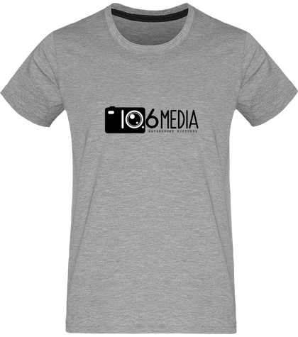 Tee-shirt homme logo 10.6Media noir sur la poitrine.