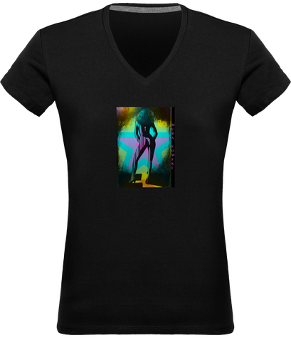 Tee-shirt col V pour femme signé Mura Fowski. Coloris au choix